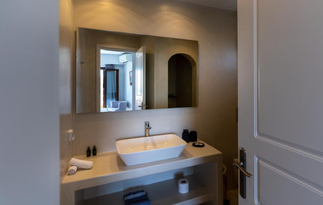 Anamnesis City Spa Fíra Kültér fotó
